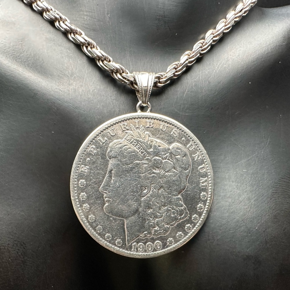 Liberty Crest Pendant